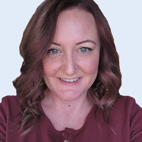 Kelly, Therapist